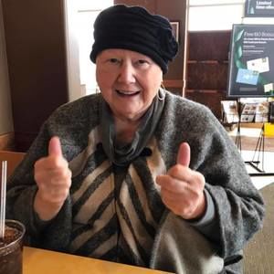 Meet your Posher, Joni